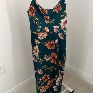 Floral Print Dress with Slit, L